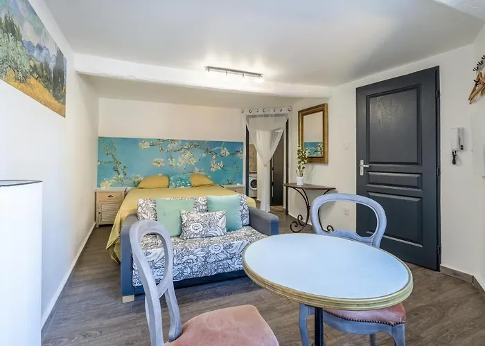 L\'Isle D\'Or - Les Amandiers - 3 Etoiles - 1Er Etage